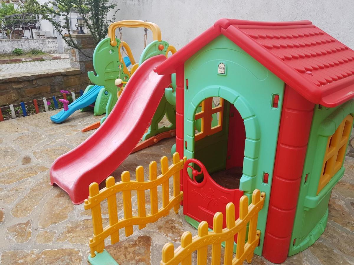 Yeni Bademli Konuk Evi İmroz 외부 사진